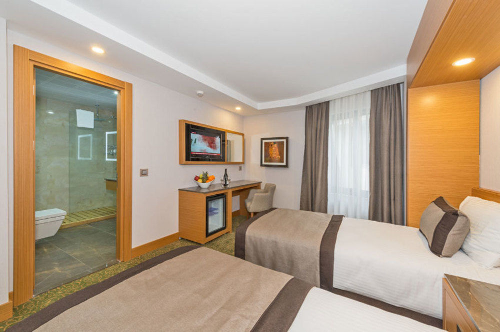 Bisetun Hotel Istanbul Exterior foto
